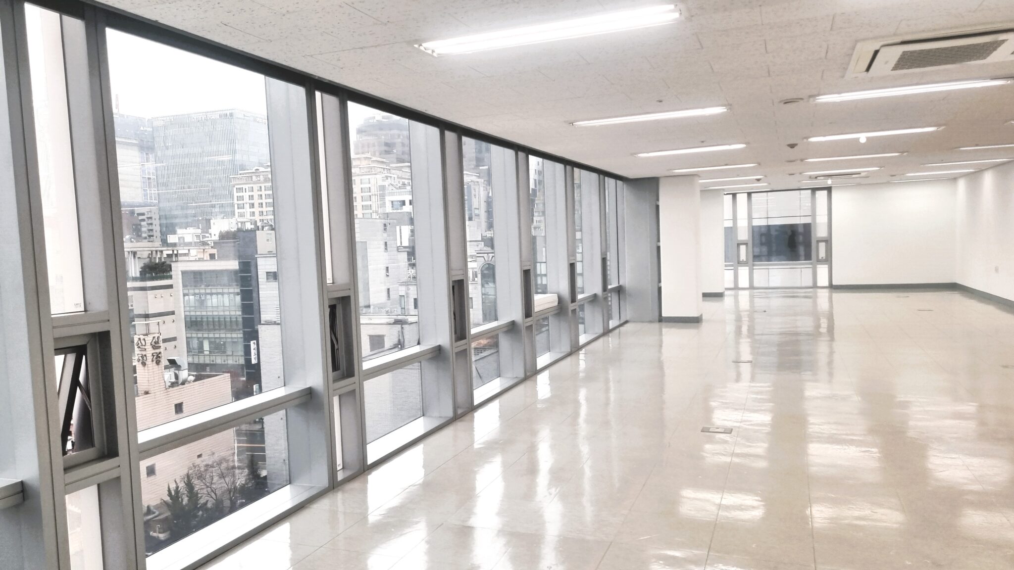 역삼역 강남역 사무실 임대 역삼823빌딩
